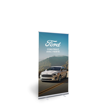 Sturdy retractable banner stands for exhibitions and promotions