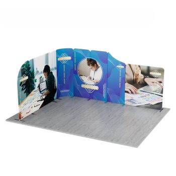 Curved trade show booth with side panels and printed graphics